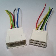 Колодка соед. 6 местная 6,3мм (папа+мама) с проводами AVKOPRO AVK907337401-402 (уп.10шт)